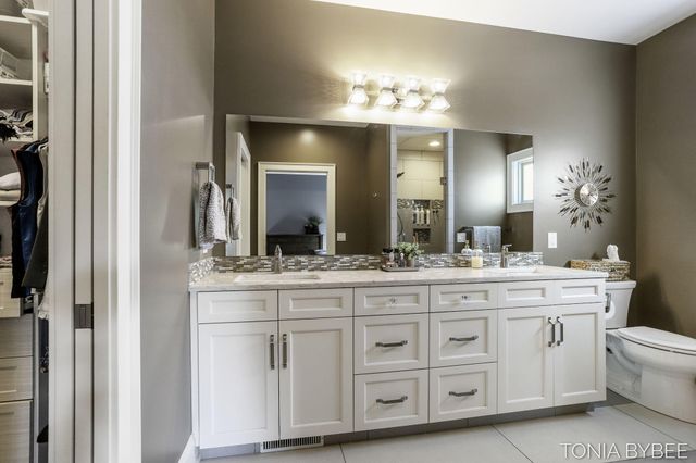 5565 Albright Avenue Sw, City Of Wyoming, MI 49418