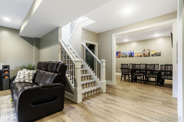 5565 Albright Avenue Sw, City Of Wyoming, MI 49418