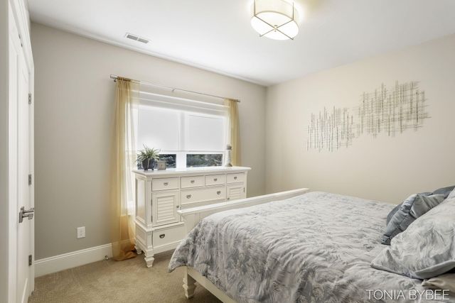 5565 Albright Avenue Sw, City Of Wyoming, MI 49418