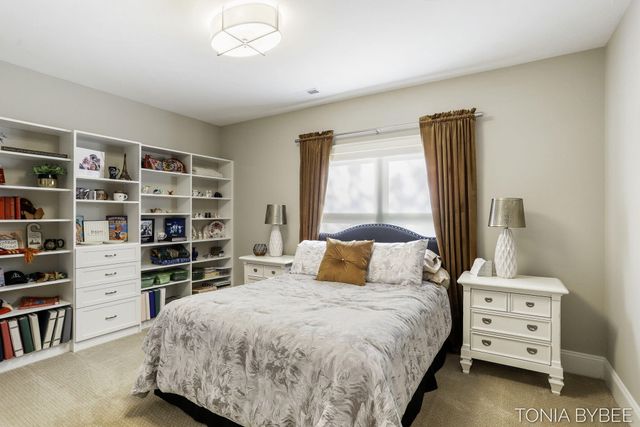 5565 Albright Avenue Sw, City Of Wyoming, MI 49418