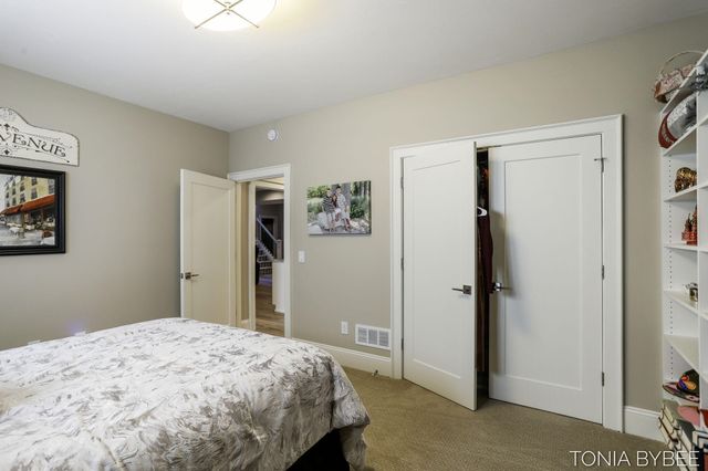 5565 Albright Avenue Sw, City Of Wyoming, MI 49418