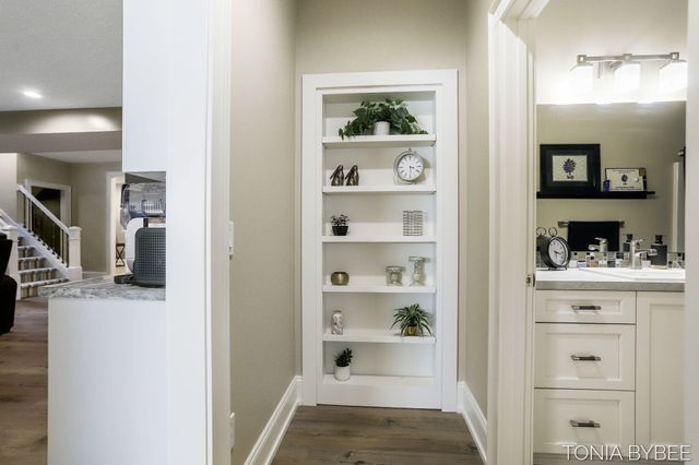 5565 Albright Avenue Sw, City Of Wyoming, MI 49418