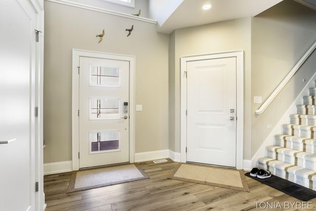 5565 Albright Avenue Sw, City Of Wyoming, MI 49418