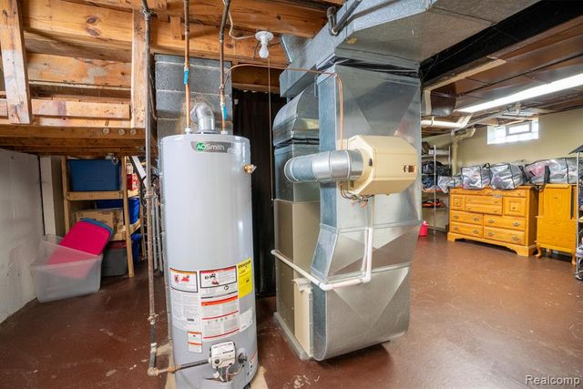 13273 Cunningham Street, Southgate, MI 48195