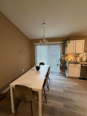 2737 Raphael Drive, Columbus, OH 43232