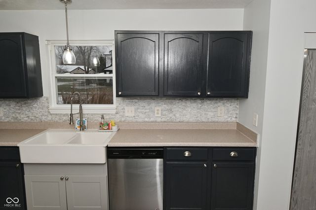 1258 Spring Lake Drive, Brownsburg, IN 46112