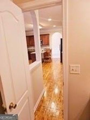 1402 Aramore Drive SE, Conyers, GA 30013