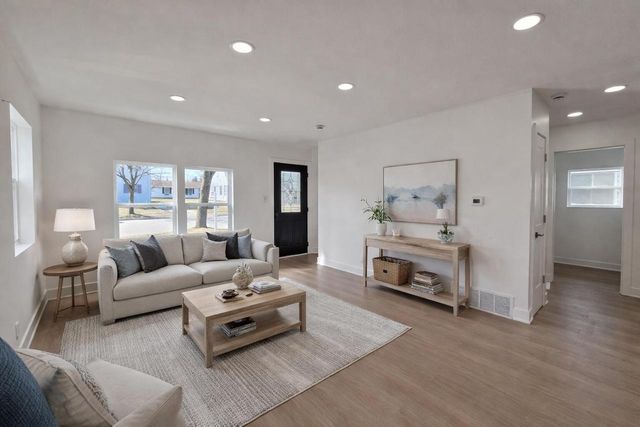 4578 N 127th STREET, Butler, WI 53007