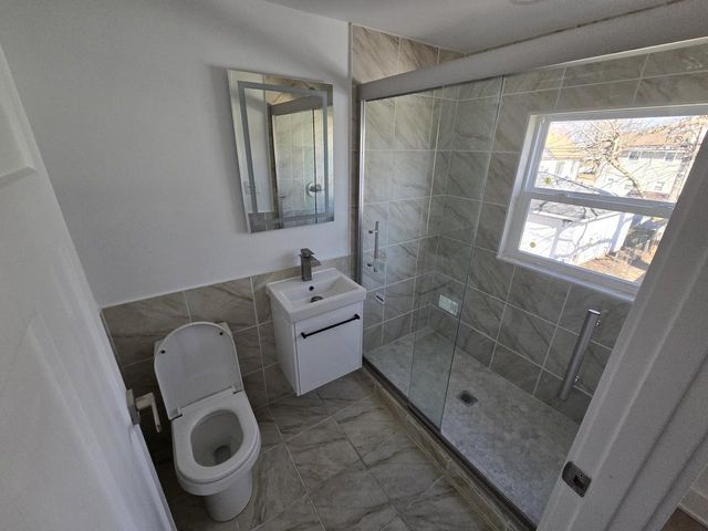 4578 N 127th STREET, Butler, WI 53007