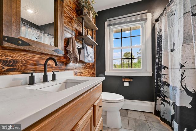 5824 OAKLAND RD, Baltimore, MD 21227