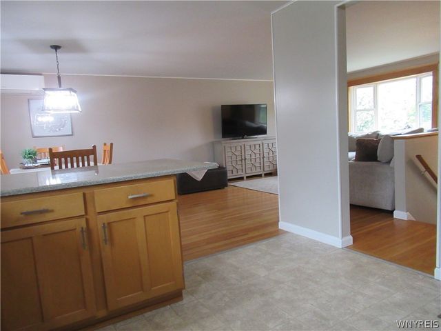 4164 Glenwillow Drive, Hamburg, NY 14075