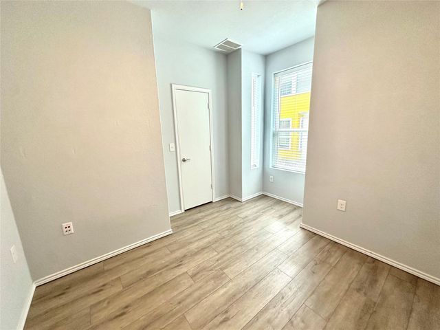 4323 Nitschke ST, Austin, TX 78723