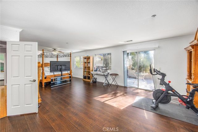 7813 Santa Angela, Highland, CA 92346