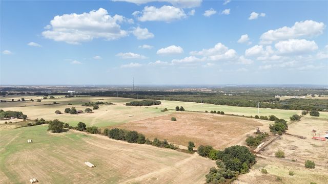 2101 Billings Road, Tolar, TX 76476