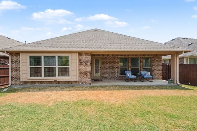 1200 Wheatear Drive, Little Elm, TX 75068
