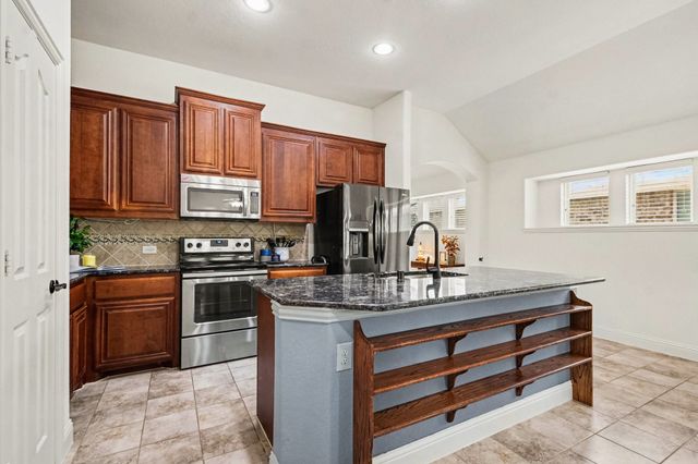 1200 Wheatear Drive, Little Elm, TX 75068