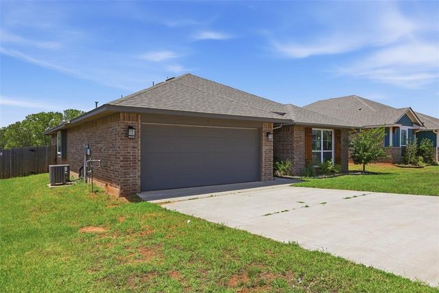 2302 Arcady Avenue, Norman, OK 73026