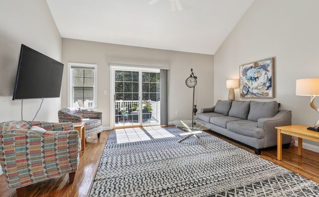 877 Auburnville Way C2, Whitman, MA 02382