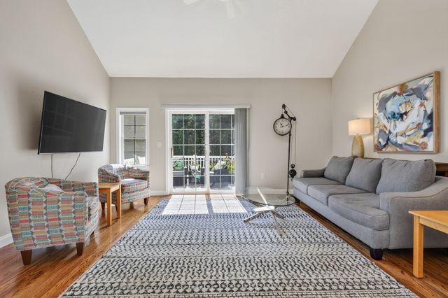 877 Auburnville Way C2, Whitman, MA 02382