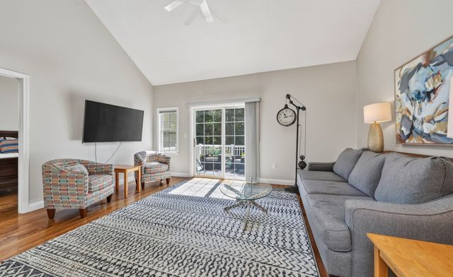 877 Auburnville Way C2, Whitman, MA 02382