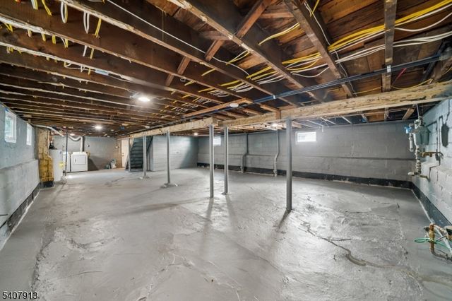 55 Naden Ave, Irvington Twp., NJ 07111