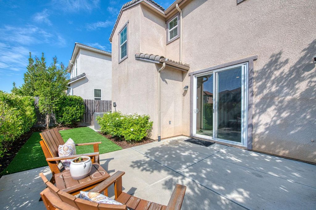 Image 28 of property listing at 3752 Magnificent Way, Clovis, CA 93619