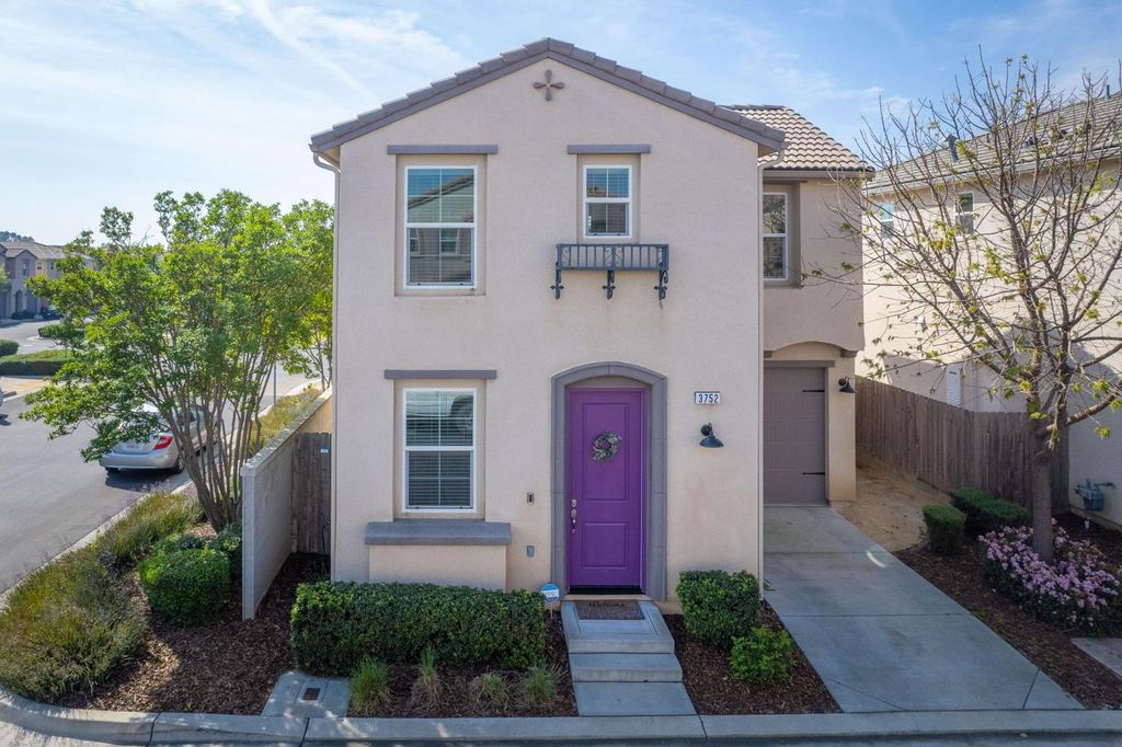 Image 34 of property listing at 3752 Magnificent Way, Clovis, CA 93619