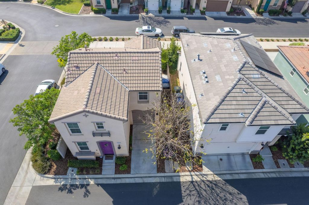 Image 37 of property listing at 3752 Magnificent Way, Clovis, CA 93619