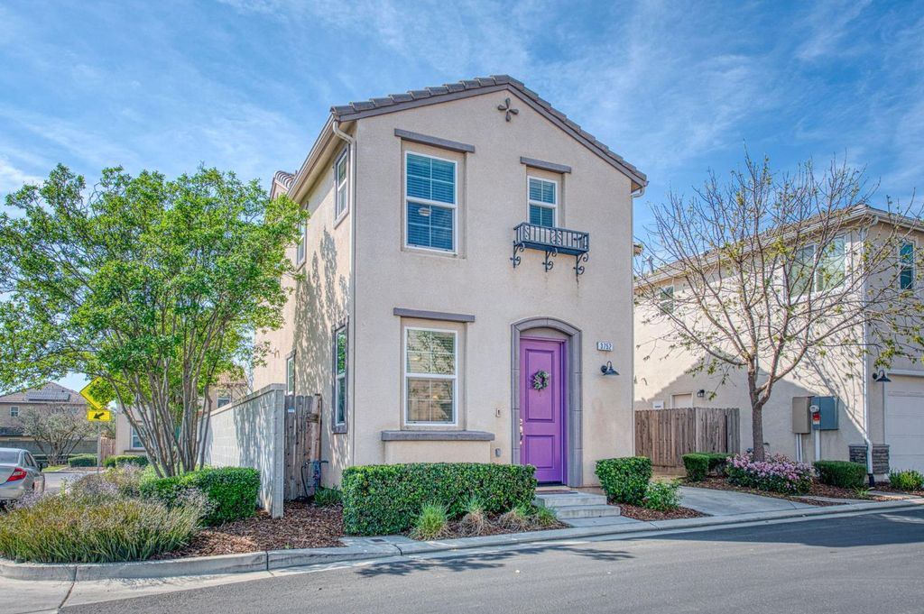 Image 47 of property listing at 3752 Magnificent Way, Clovis, CA 93619