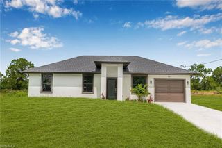 633 Windermere DR, Lehigh Acres, FL 33972