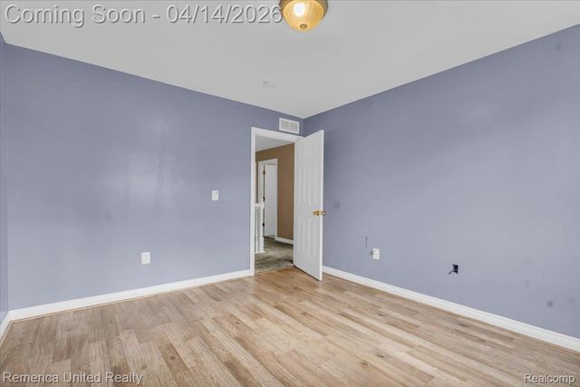 35901 Abbey Court, Romulus, MI 48174