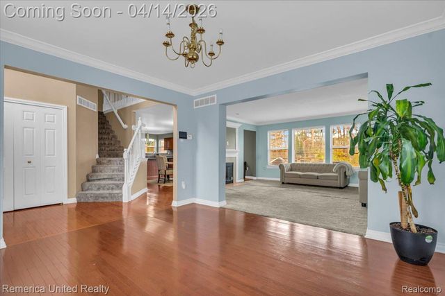 35901 Abbey Court, Romulus, MI 48174