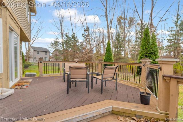 35901 Abbey Court, Romulus, MI 48174