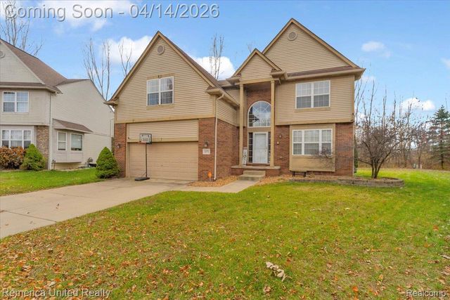 35901 Abbey Court, Romulus, MI 48174