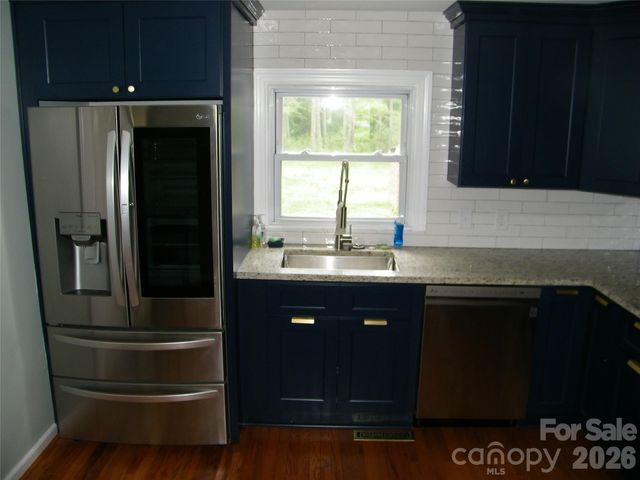 517 Rowan Mills Road, Salisbury, NC 28147