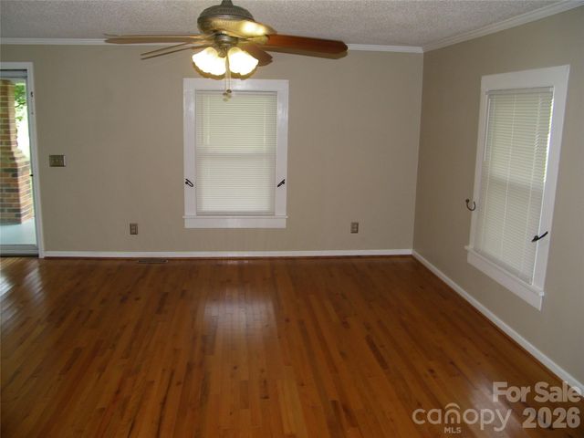 517 Rowan Mills Road, Salisbury, NC 28147