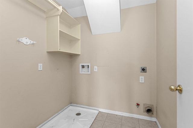 3903 Teal Vista Court, Fresno, TX 77545