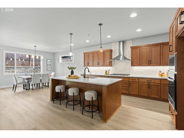 7260 Sw WINDFLOWER St, Wilsonville, OR 97070