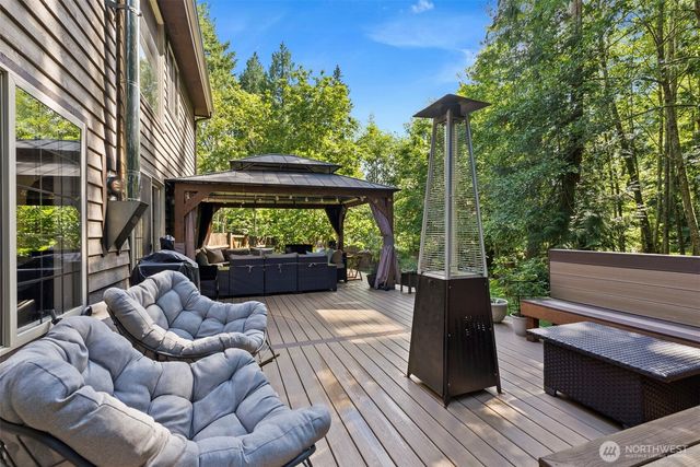 3627 Snug Harbor Road NE, Olympia, WA 98506