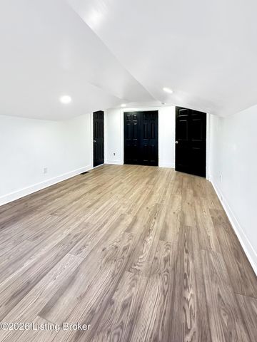 237 Glendora Ave, Louisville, KY 40212