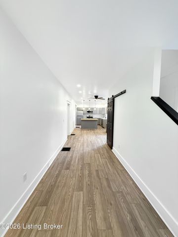 237 Glendora Ave, Louisville, KY 40212