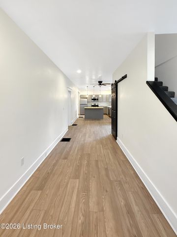 237 Glendora Ave, Louisville, KY 40212