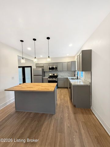 237 Glendora Ave, Louisville, KY 40212