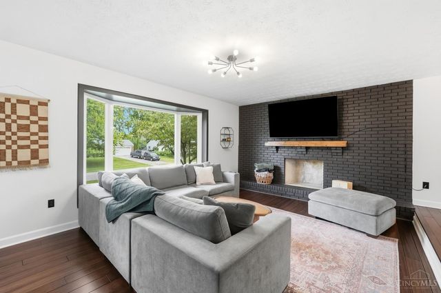 8148 Lake Shore Drive, West Chester, OH 45069