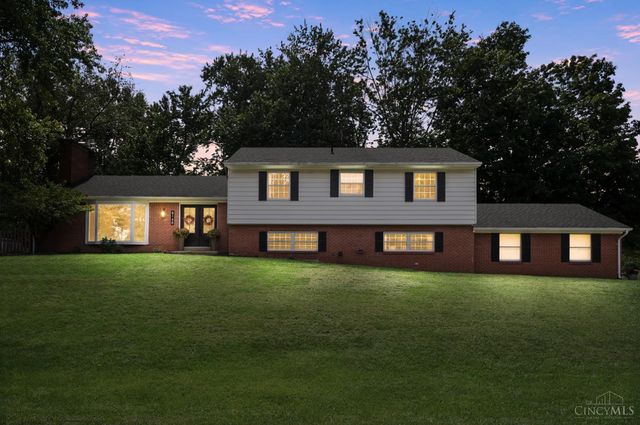 8148 Lake Shore Drive, West Chester, OH 45069