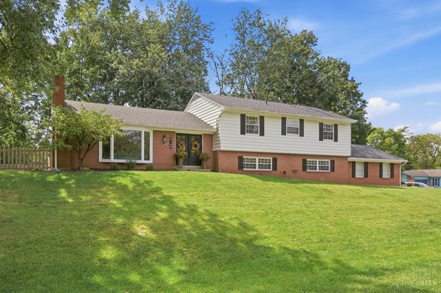 8148 Lake Shore Drive, West Chester, OH 45069
