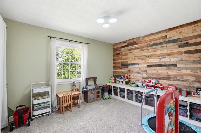 8148 Lake Shore Drive, West Chester, OH 45069