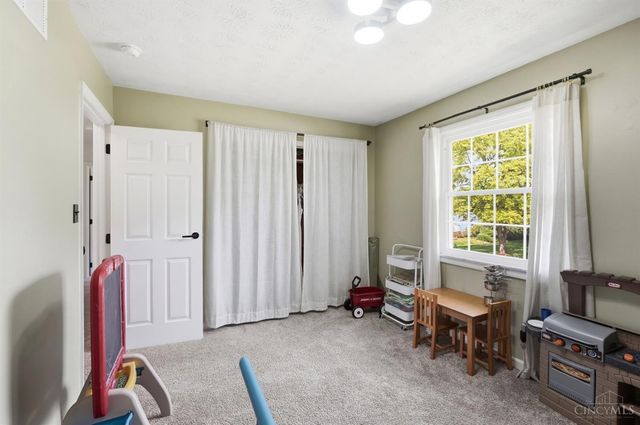 8148 Lake Shore Drive, West Chester, OH 45069