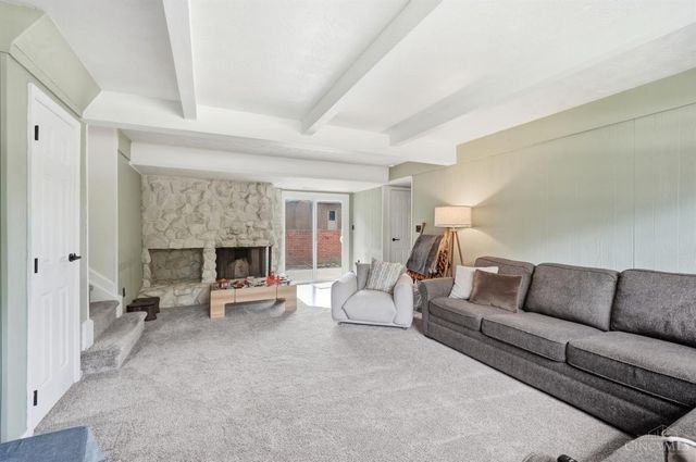 8148 Lake Shore Drive, West Chester, OH 45069
