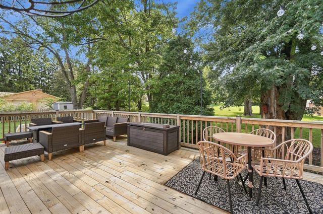 8148 Lake Shore Drive, West Chester, OH 45069